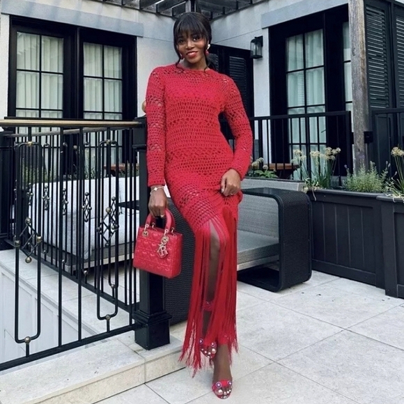 ZARA RED CROCHET KNIT DRESS WITH FRINGED HEM....BLOGGERS FAVORITE ✨️✨️SIZE S✨️ - Picture 5 of 5